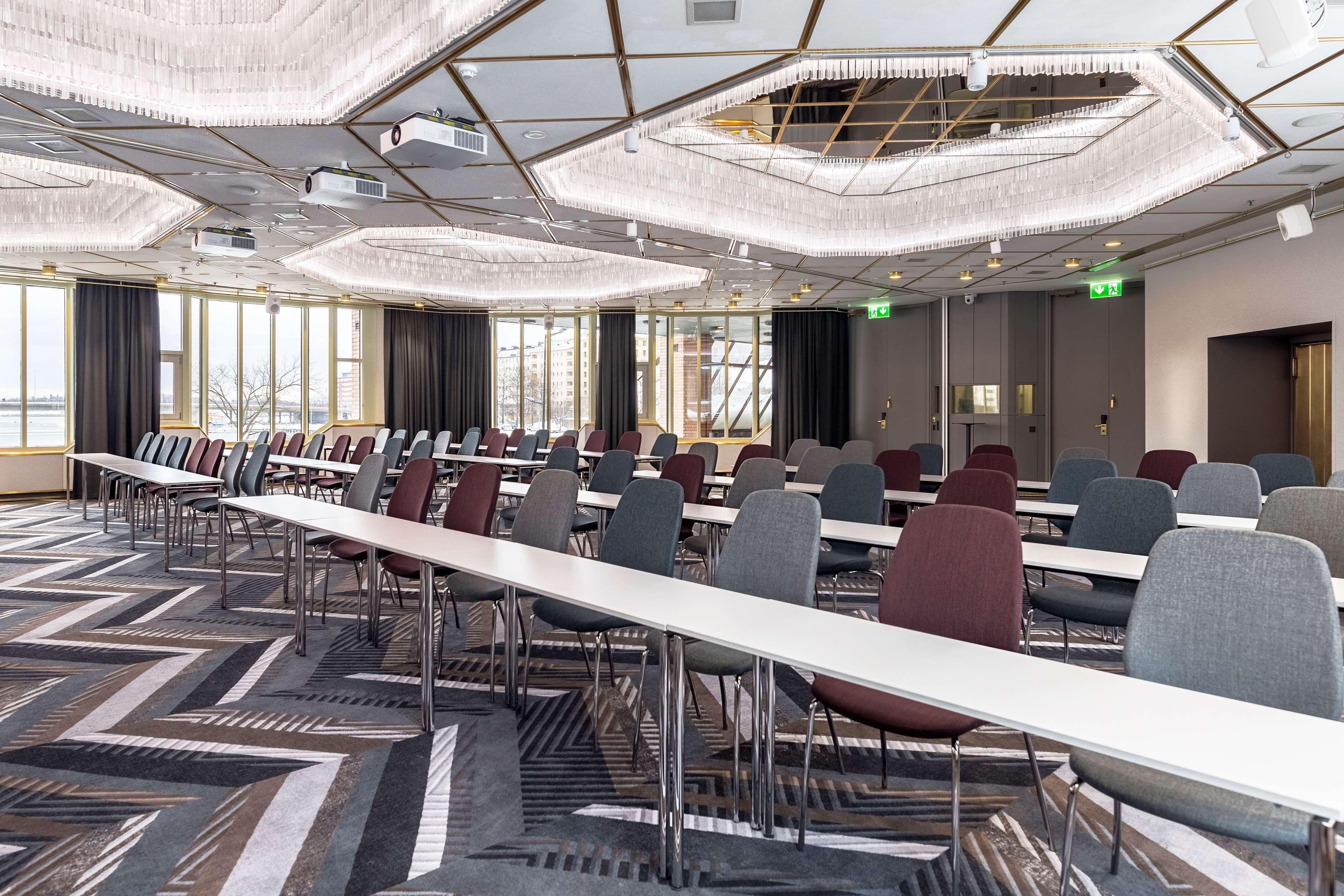 Hilton Helsinki Strand Extérieur photo The conference room